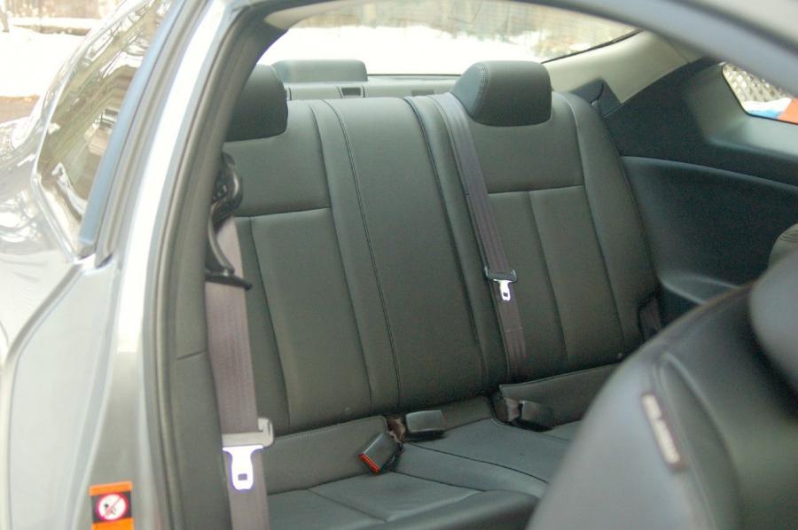  Nissan Altima Coupe 2.5S 2008 года  (фото 14 из 50)